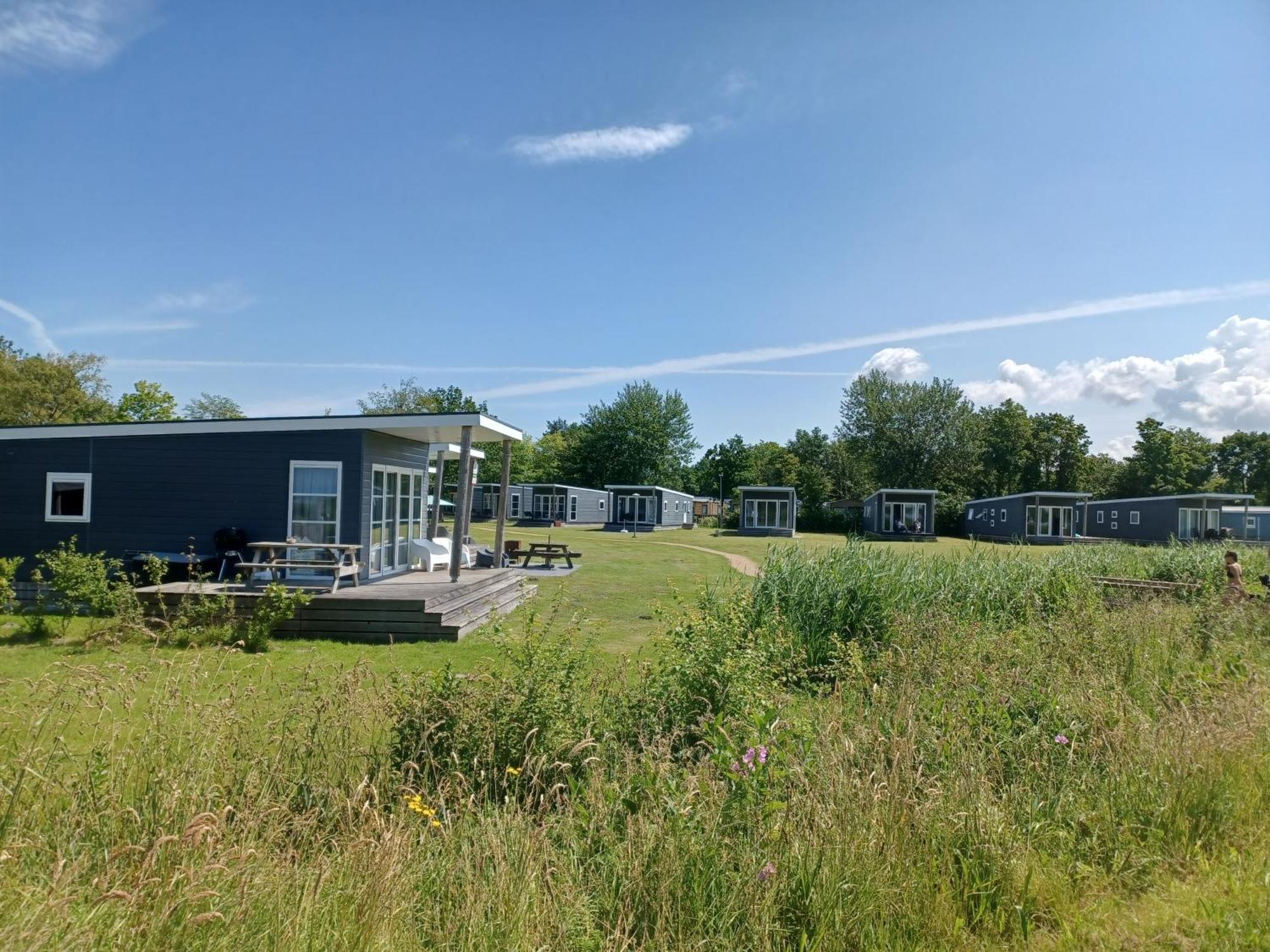 Chalet Babbelaar 6 - Premium Locatie Lauwersoog Exterior foto